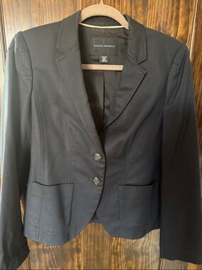 Banana Republic Black Women's Tailored Two-Button Blazer